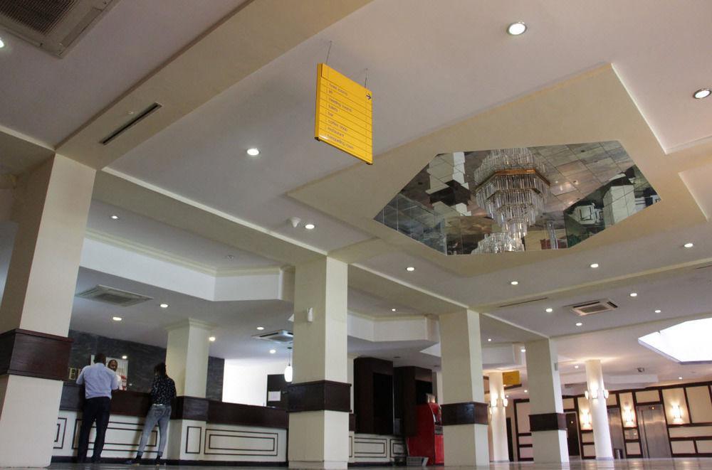 Agura Hotel Abuja Exterior foto